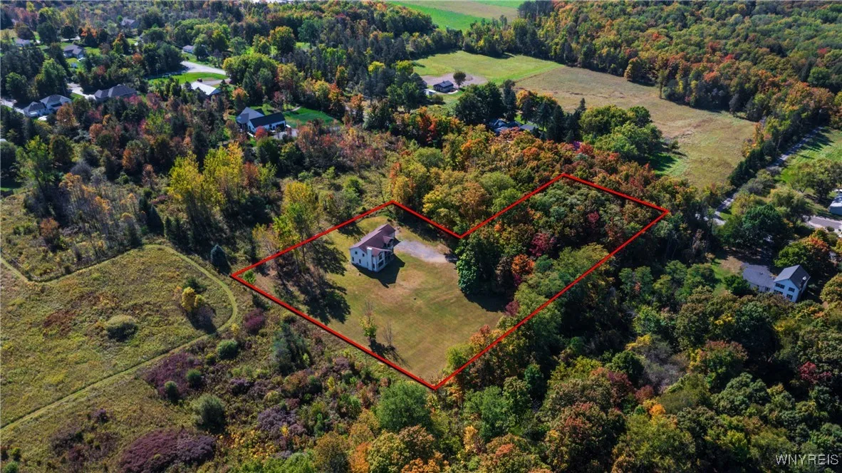 1442 Boies Road, Aurora, New York 14052, Aurora, New York 14052, 3 Bedrooms Bedrooms, 7 Rooms Rooms,3 BathroomsBathrooms,Residential,For Sale,1442 Boies Road, Aurora, New York 14052,0,B1636072