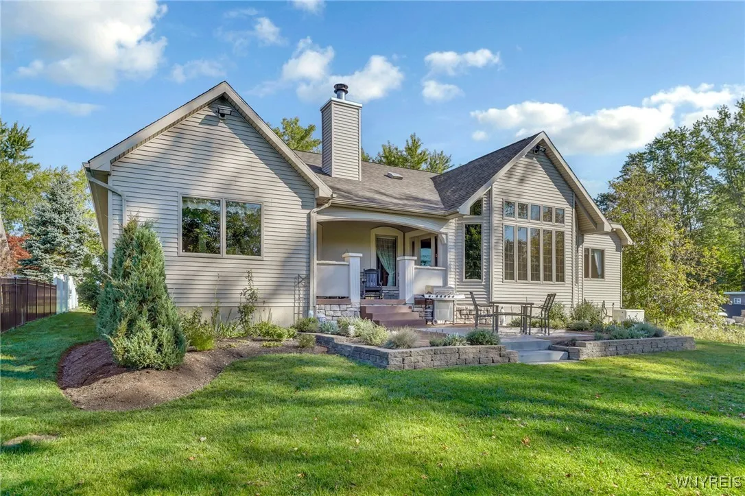 4555 Clinton Street, West Seneca, New York 14224, West Seneca, New York 14224, 3 Bedrooms Bedrooms, 7 Rooms Rooms,2 BathroomsBathrooms,Residential,For Sale,4555 Clinton Street, West Seneca, New York 14224,0,B1641589