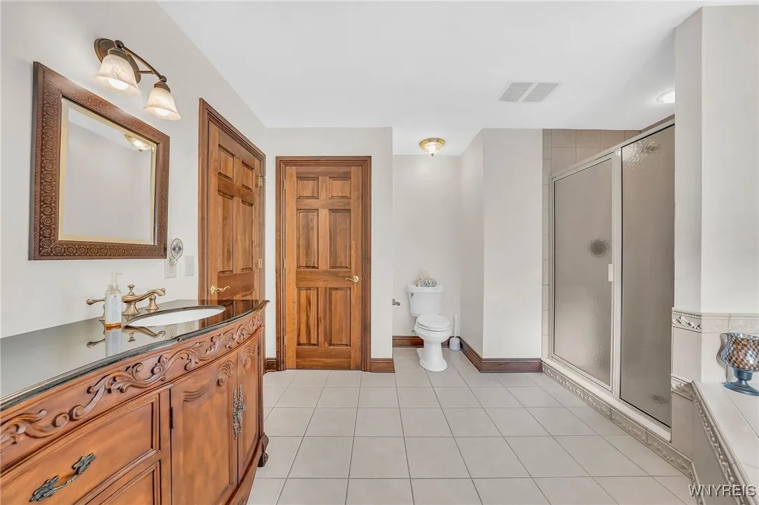4555 Clinton Street, West Seneca, New York 14224, West Seneca, New York 14224, 3 Bedrooms Bedrooms, 7 Rooms Rooms,2 BathroomsBathrooms,Residential,For Sale,4555 Clinton Street, West Seneca, New York 14224,0,B1641589