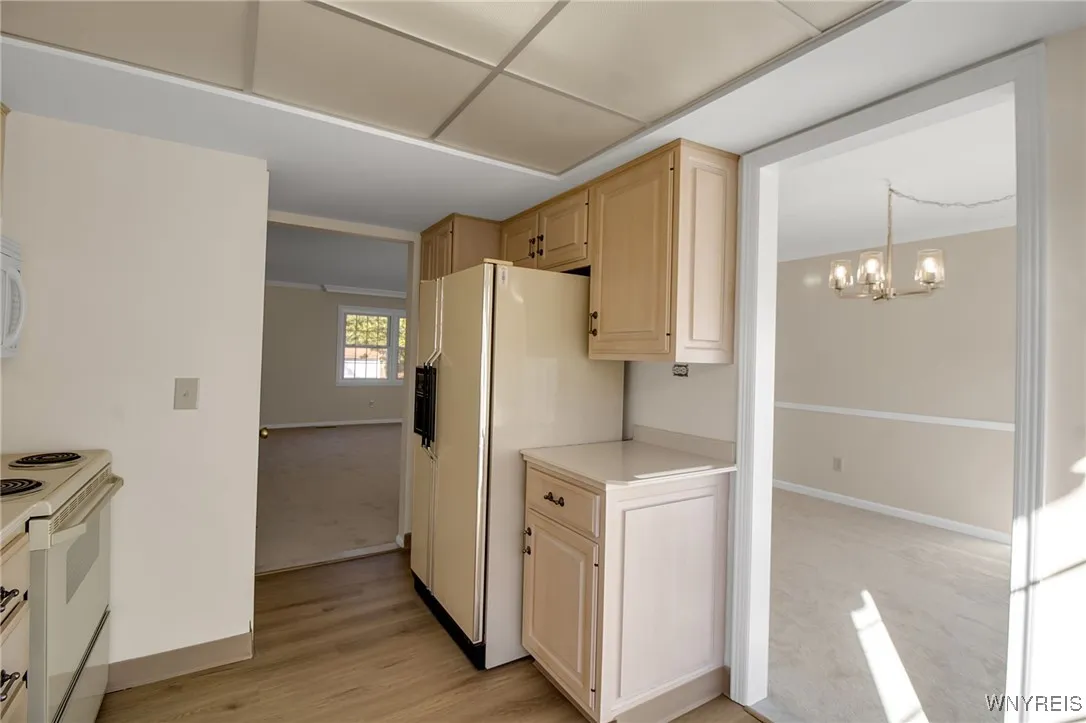 78 Hickory Hill Road, Amherst, New York 14221, Amherst, New York 14221, 2 Bedrooms Bedrooms, 5 Rooms Rooms,2 BathroomsBathrooms,Residential,For Sale,78 Hickory Hill Road, Amherst, New York 14221,0,B1641921