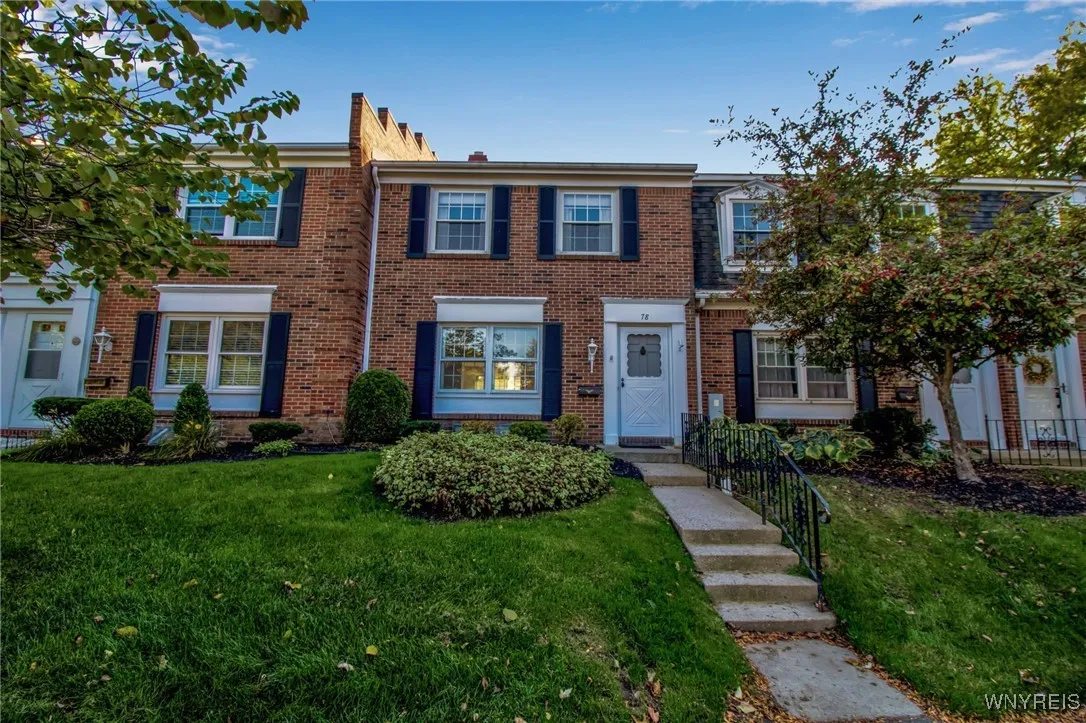 78 Hickory Hill Road, Amherst, New York 14221, Amherst, New York 14221, 2 Bedrooms Bedrooms, 5 Rooms Rooms,2 BathroomsBathrooms,Residential,For Sale,78 Hickory Hill Road, Amherst, New York 14221,0,B1641921