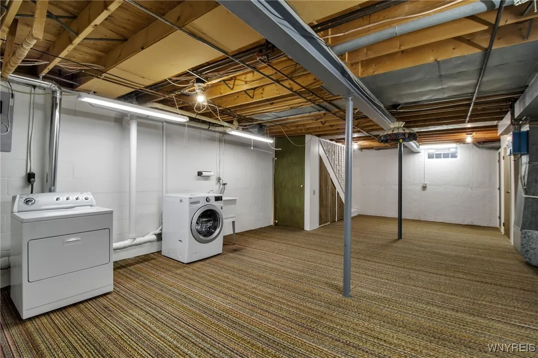 78 Hickory Hill Road, Amherst, New York 14221, Amherst, New York 14221, 2 Bedrooms Bedrooms, 5 Rooms Rooms,2 BathroomsBathrooms,Residential,For Sale,78 Hickory Hill Road, Amherst, New York 14221,0,B1641921