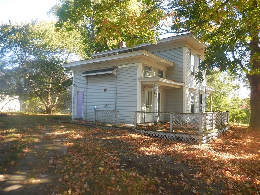 27 North Center Street, Perry, New York 14530, Perry, New York 14530, 3 Bedrooms Bedrooms, 7 Rooms Rooms,1 BathroomBathrooms,Residential,Closed,27 North Center Street, Perry, New York 14530,0,R1642241