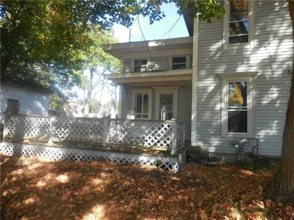 27 North Center Street, Perry, New York 14530, Perry, New York 14530, 3 Bedrooms Bedrooms, 7 Rooms Rooms,1 BathroomBathrooms,Residential,Closed,27 North Center Street, Perry, New York 14530,0,R1642241