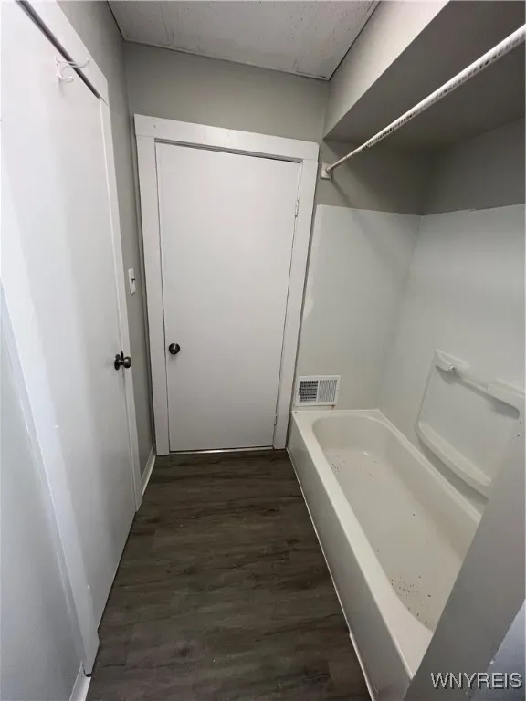 334 Parkdale Avenue, Buffalo, New York 14213, Buffalo, New York 14213, 4 Bedrooms Bedrooms, ,2 BathroomsBathrooms,Residential,For Sale,334 Parkdale Avenue, Buffalo, New York 14213,0,B1642206