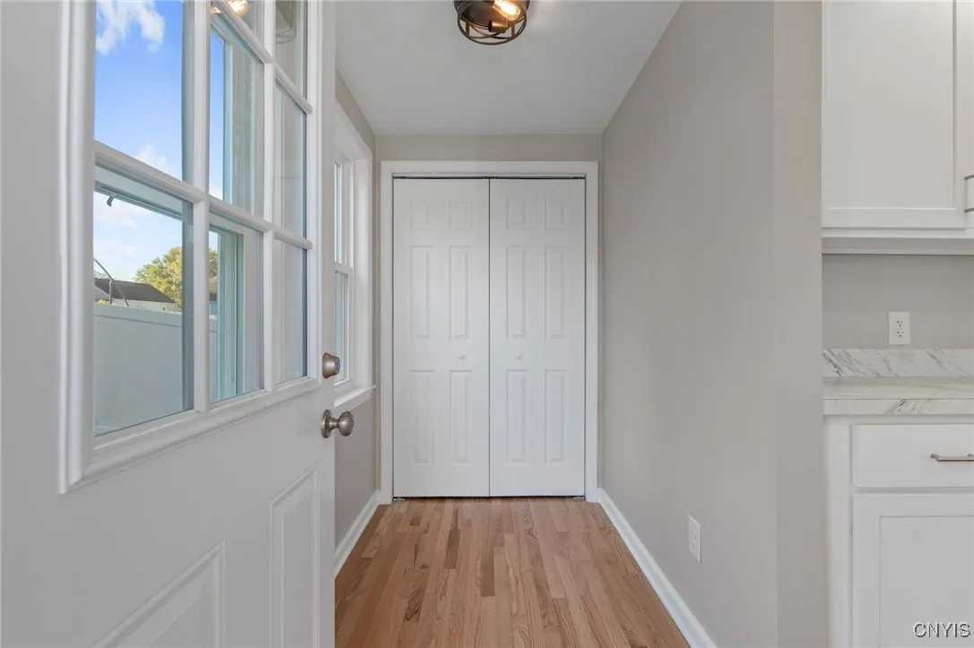321 Glendale Avenue, Salina, New York 13088, Salina, New York 13088, 4 Bedrooms Bedrooms, 8 Rooms Rooms,1 BathroomBathrooms,Residential,Closed,321 Glendale Avenue, Salina, New York 13088,0,S1642233