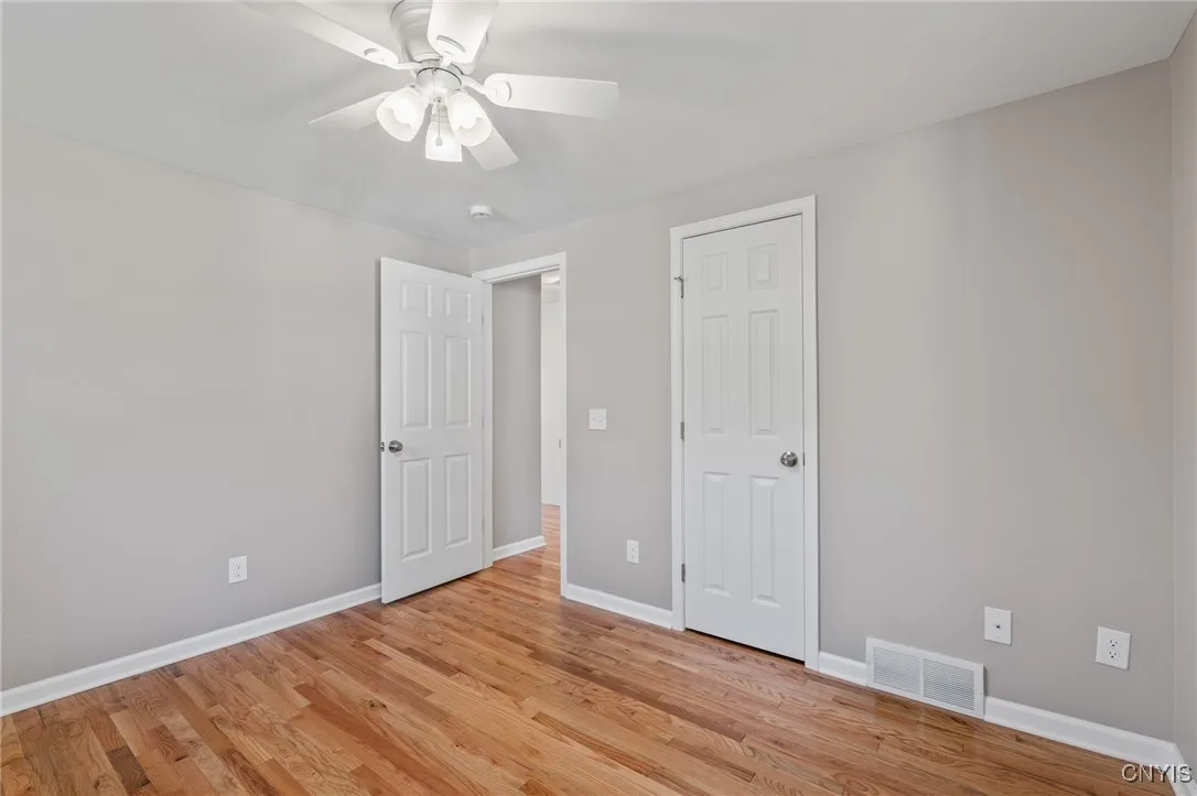 321 Glendale Avenue, Salina, New York 13088, Salina, New York 13088, 4 Bedrooms Bedrooms, 8 Rooms Rooms,1 BathroomBathrooms,Residential,Closed,321 Glendale Avenue, Salina, New York 13088,0,S1642233