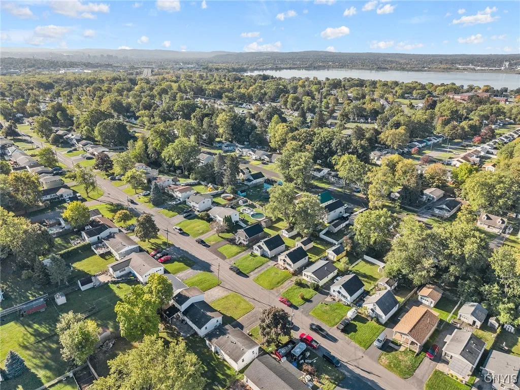 321 Glendale Avenue, Salina, New York 13088, Salina, New York 13088, 4 Bedrooms Bedrooms, 8 Rooms Rooms,1 BathroomBathrooms,Residential,Closed,321 Glendale Avenue, Salina, New York 13088,0,S1642233