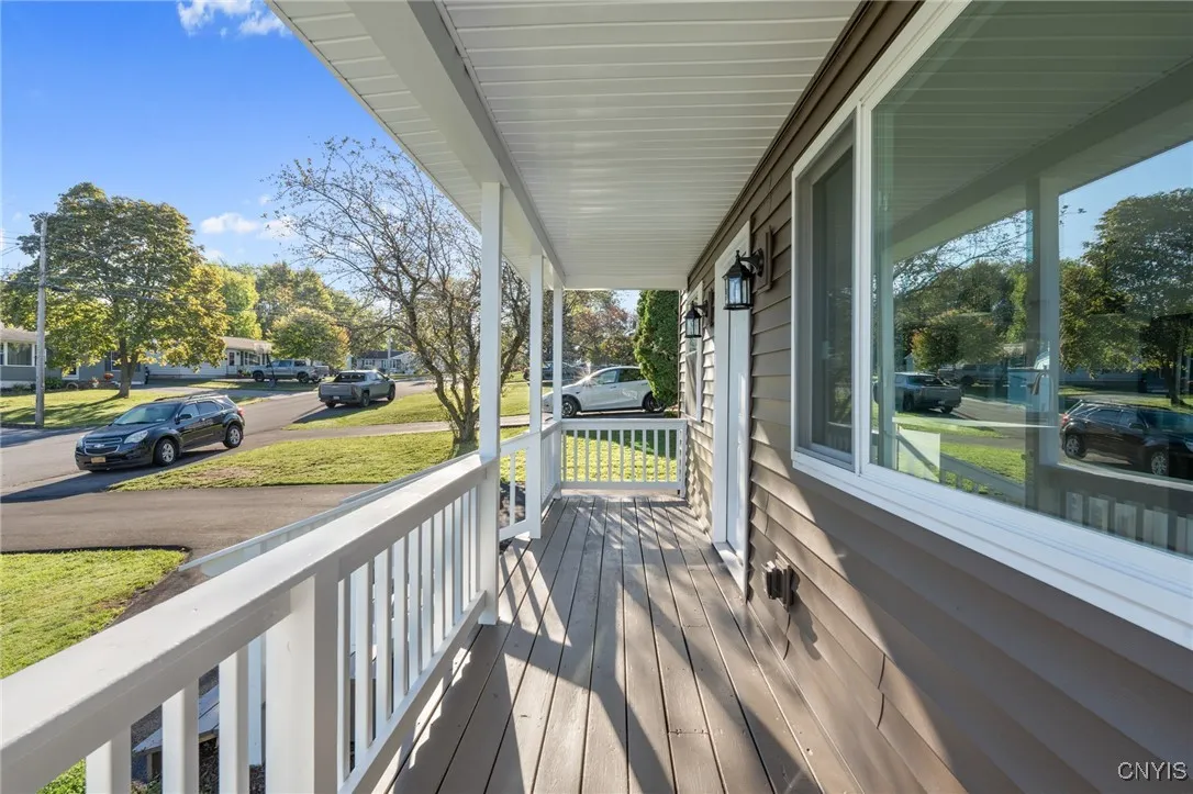 321 Glendale Avenue, Salina, New York 13088, Salina, New York 13088, 4 Bedrooms Bedrooms, 8 Rooms Rooms,1 BathroomBathrooms,Residential,Closed,321 Glendale Avenue, Salina, New York 13088,0,S1642233