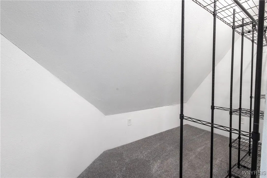 36 Lawrence Place, Buffalo, New York 14213, Buffalo, New York 14213, 4 Bedrooms Bedrooms, 6 Rooms Rooms,1 BathroomBathrooms,Residential,For Sale,36 Lawrence Place, Buffalo, New York 14213,0,B1642246