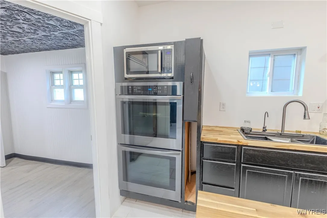 36 Lawrence Place, Buffalo, New York 14213, Buffalo, New York 14213, 4 Bedrooms Bedrooms, 6 Rooms Rooms,1 BathroomBathrooms,Residential,For Sale,36 Lawrence Place, Buffalo, New York 14213,0,B1642246 36 Lawrence Place, Buffalo, New York 14213, Buffalo, New York 14213, 4 Bedrooms Bedrooms, 6 Rooms Rooms,1 BathroomBathrooms,Residential,For Sale,36 Lawrence Place, Buffalo, New York 14213,0,B1642246