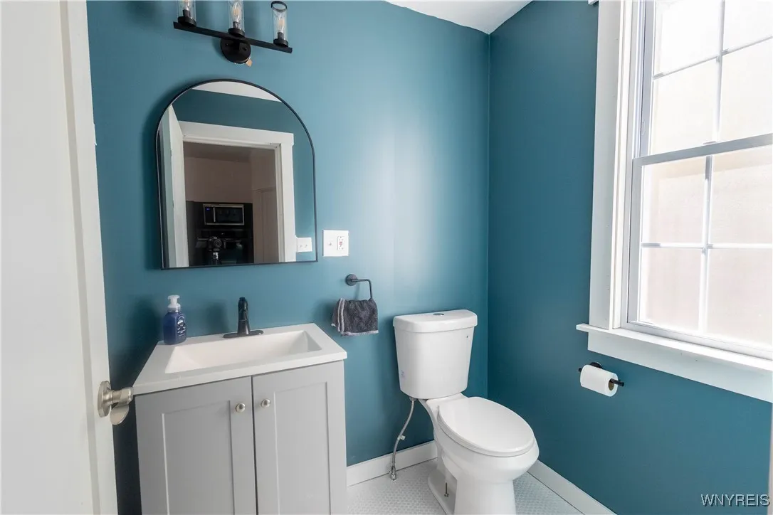 36 Lawrence Place, Buffalo, New York 14213, Buffalo, New York 14213, 4 Bedrooms Bedrooms, 6 Rooms Rooms,1 BathroomBathrooms,Residential,For Sale,36 Lawrence Place, Buffalo, New York 14213,0,B1642246