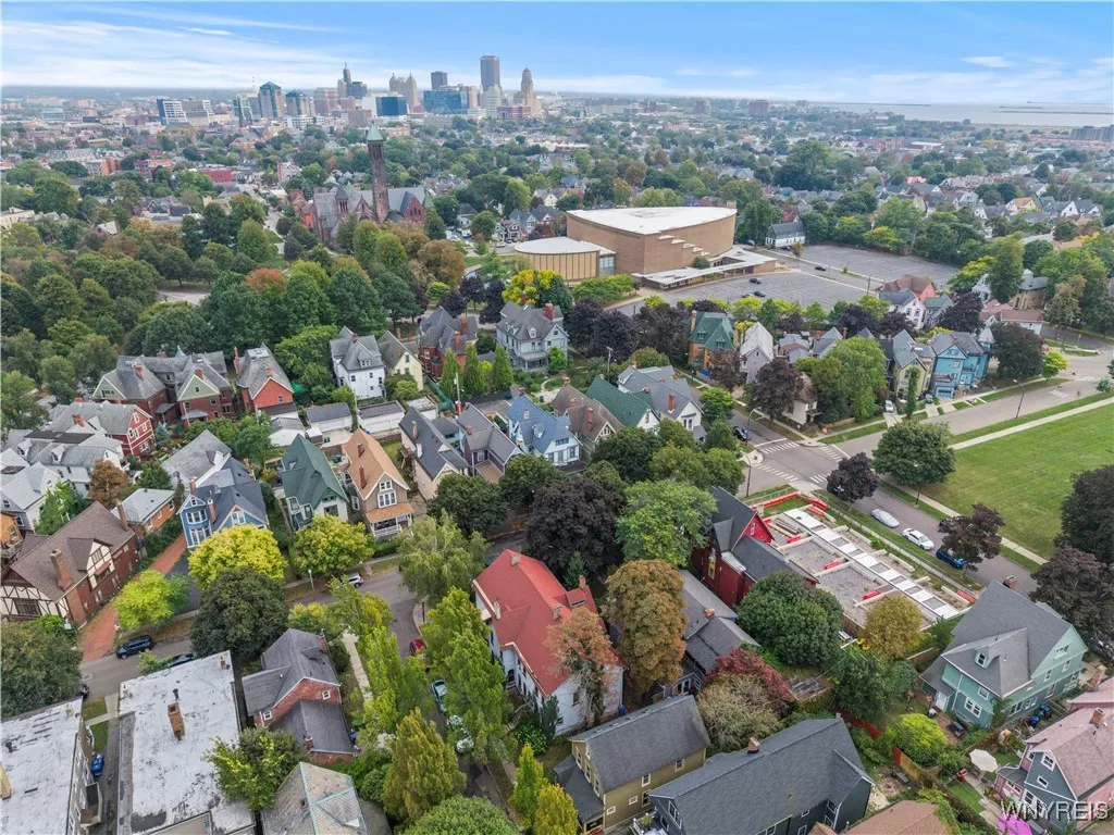 404 Jersey Street, Buffalo, New York 14213, Buffalo, New York 14213, 4 Bedrooms Bedrooms, ,2 BathroomsBathrooms,Residential,For Sale,404 Jersey Street, Buffalo, New York 14213,0,B1640224