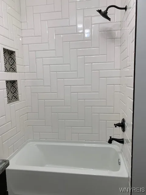402 Jersey Street, Buffalo, New York 14213, Buffalo, New York 14213, 3 Bedrooms Bedrooms, 7 Rooms Rooms,2 BathroomsBathrooms,Residential,For Sale,402 Jersey Street, Buffalo, New York 14213,0,B1641422