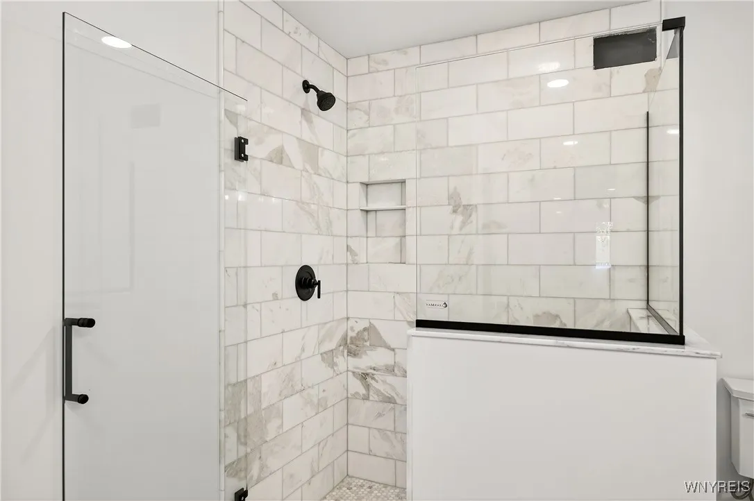 13 Park Street, Buffalo, New York 14201, Buffalo, New York 14201, 2 Bedrooms Bedrooms, 4 Rooms Rooms,1 BathroomBathrooms,Residential,For Sale,13 Park Street, Buffalo, New York 14201,0,B1642053