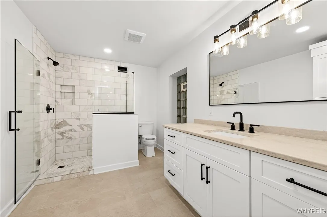 13 Park Street, Buffalo, New York 14201, Buffalo, New York 14201, 2 Bedrooms Bedrooms, 4 Rooms Rooms,1 BathroomBathrooms,Residential,For Sale,13 Park Street, Buffalo, New York 14201,0,B1642053
