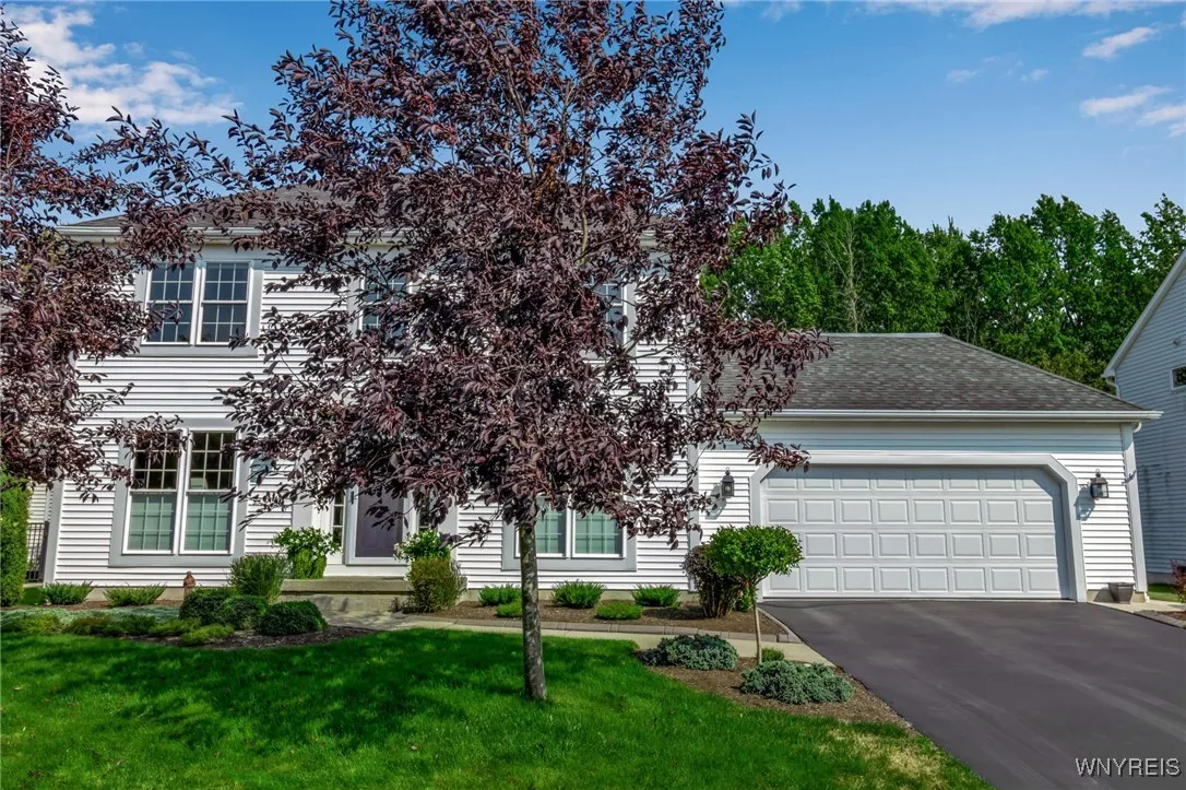 129 San Fernando Lane, Amherst, New York 14051, Amherst, New York 14051, 4 Bedrooms Bedrooms, 10 Rooms Rooms,2 BathroomsBathrooms,Residential,For Sale,129 San Fernando Lane, Amherst, New York 14051,0,B1641054