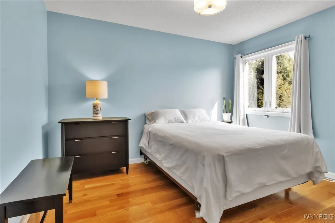 129 San Fernando Lane, Amherst, New York 14051, Amherst, New York 14051, 4 Bedrooms Bedrooms, 10 Rooms Rooms,2 BathroomsBathrooms,Residential,For Sale,129 San Fernando Lane, Amherst, New York 14051,0,B1641054