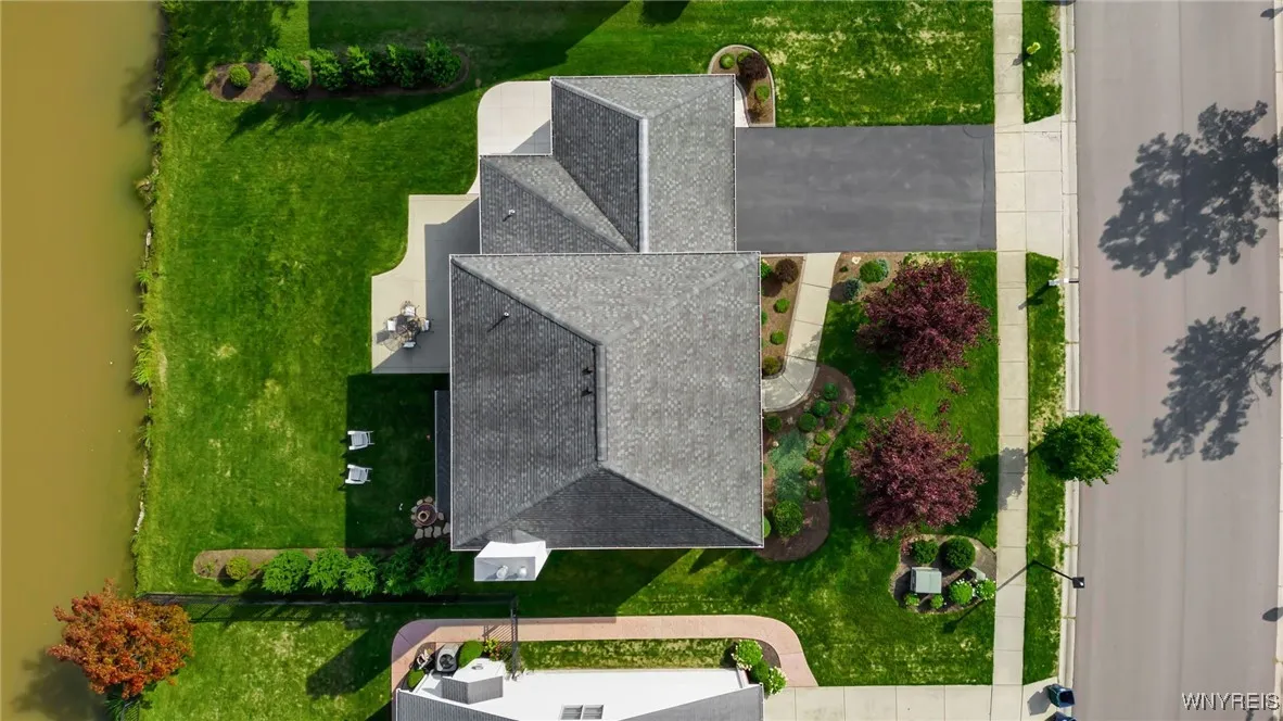129 San Fernando Lane, Amherst, New York 14051, Amherst, New York 14051, 4 Bedrooms Bedrooms, 10 Rooms Rooms,2 BathroomsBathrooms,Residential,For Sale,129 San Fernando Lane, Amherst, New York 14051,0,B1641054