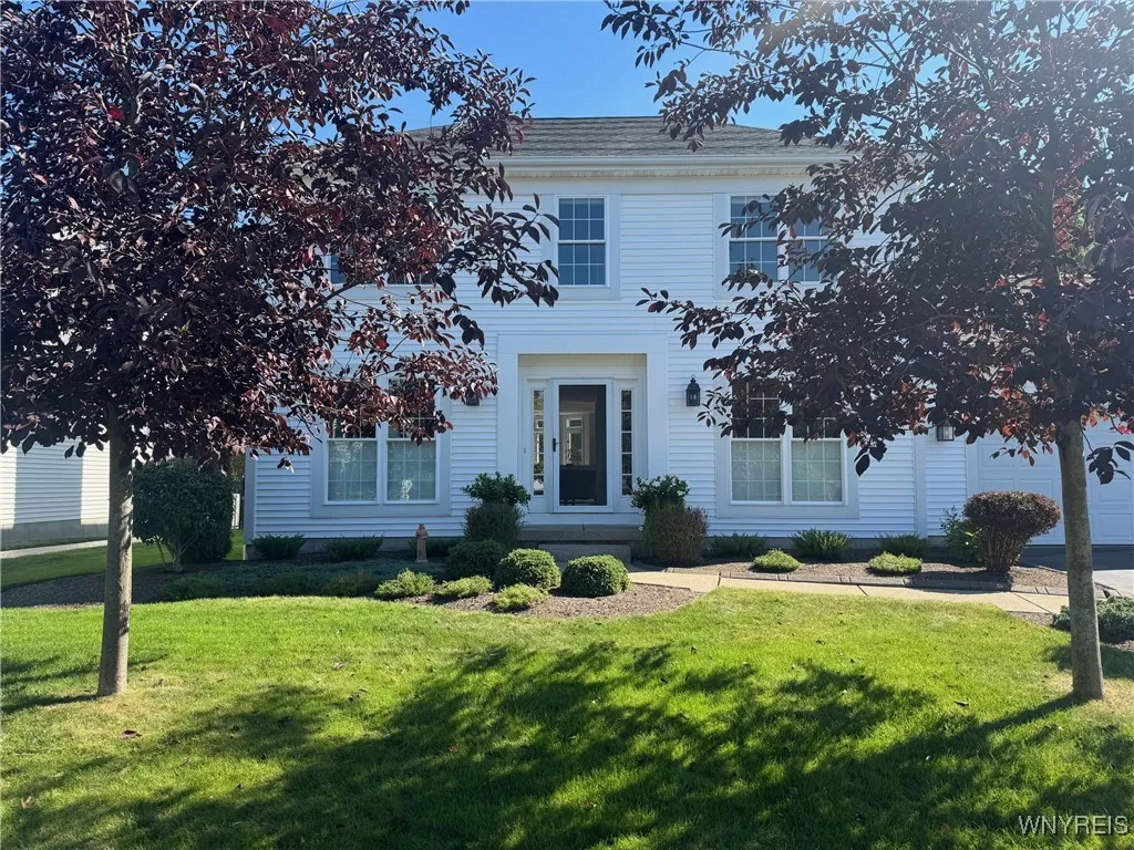 129 San Fernando Lane, Amherst, New York 14051, Amherst, New York 14051, 4 Bedrooms Bedrooms, 10 Rooms Rooms,2 BathroomsBathrooms,Residential,For Sale,129 San Fernando Lane, Amherst, New York 14051,0,B1641054