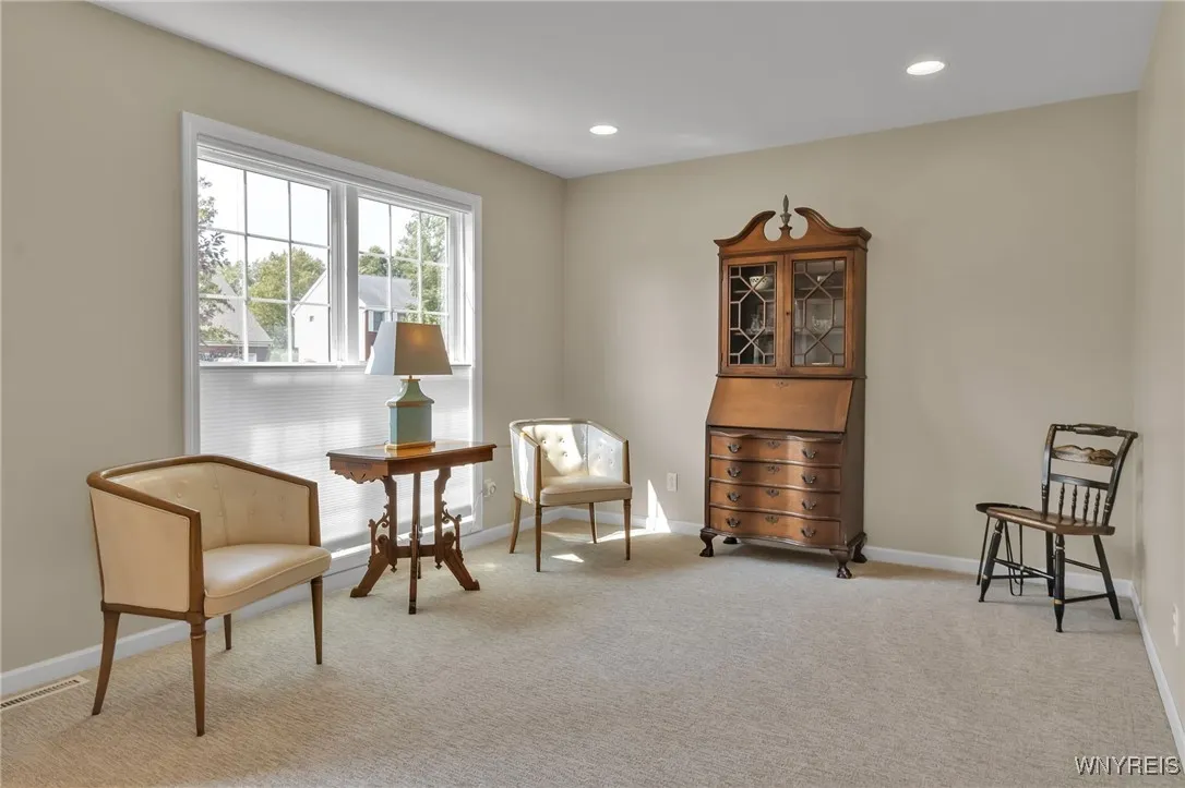129 San Fernando Lane, Amherst, New York 14051, Amherst, New York 14051, 4 Bedrooms Bedrooms, 10 Rooms Rooms,2 BathroomsBathrooms,Residential,For Sale,129 San Fernando Lane, Amherst, New York 14051,0,B1641054