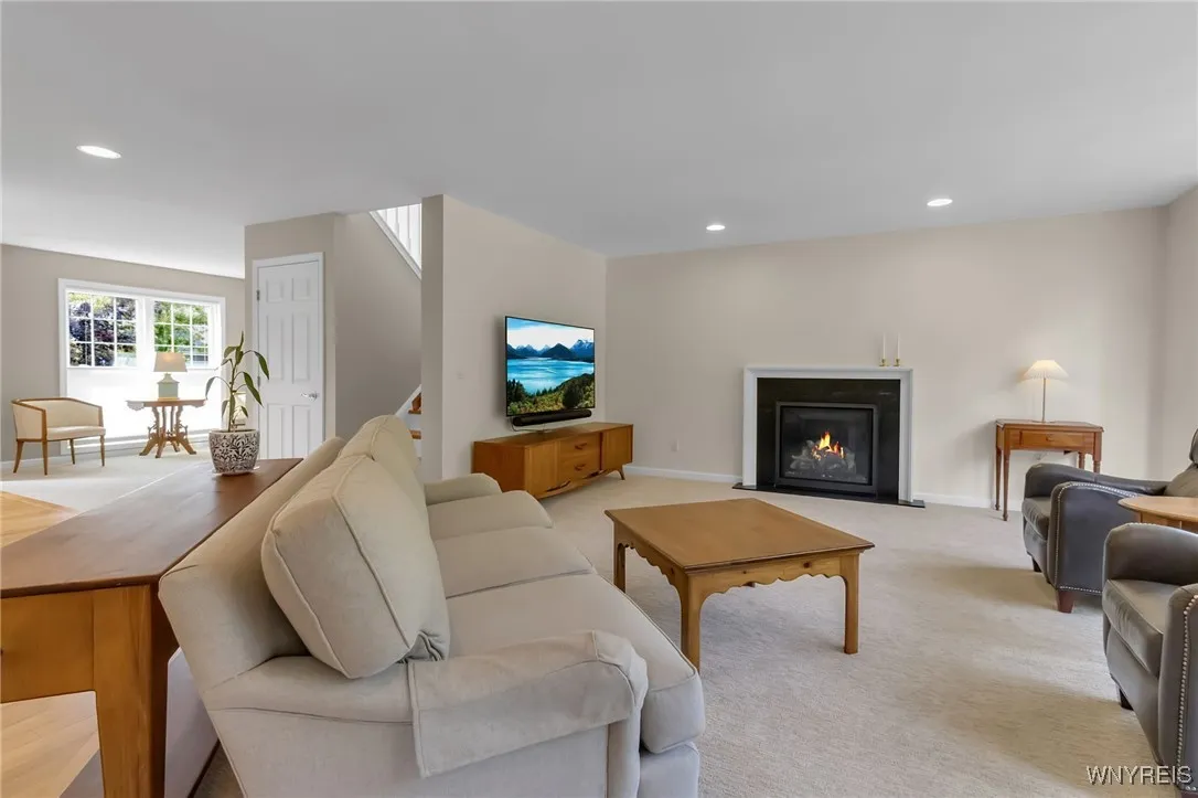 129 San Fernando Lane, Amherst, New York 14051, Amherst, New York 14051, 4 Bedrooms Bedrooms, 10 Rooms Rooms,2 BathroomsBathrooms,Residential,For Sale,129 San Fernando Lane, Amherst, New York 14051,0,B1641054