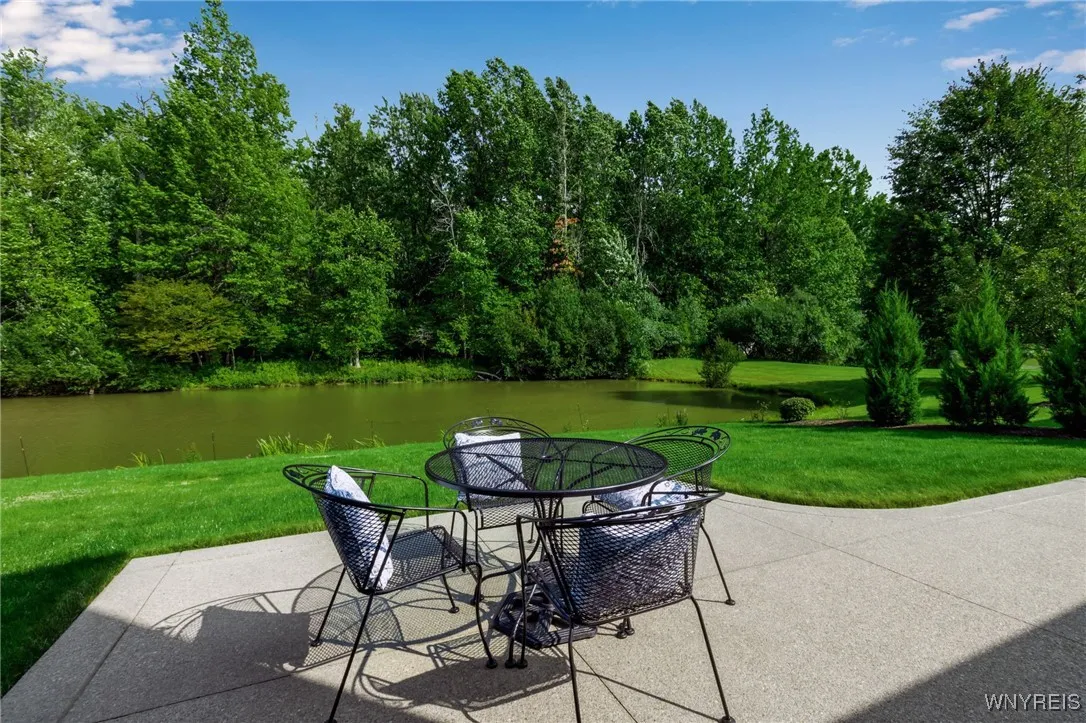 129 San Fernando Lane, Amherst, New York 14051, Amherst, New York 14051, 4 Bedrooms Bedrooms, 10 Rooms Rooms,2 BathroomsBathrooms,Residential,For Sale,129 San Fernando Lane, Amherst, New York 14051,0,B1641054