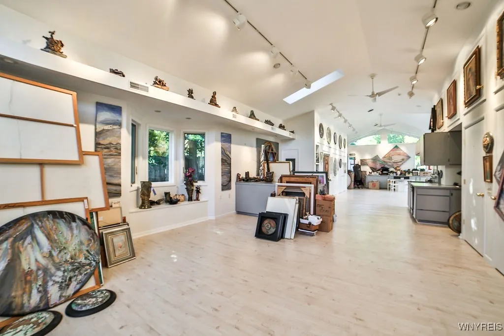 Art Studio