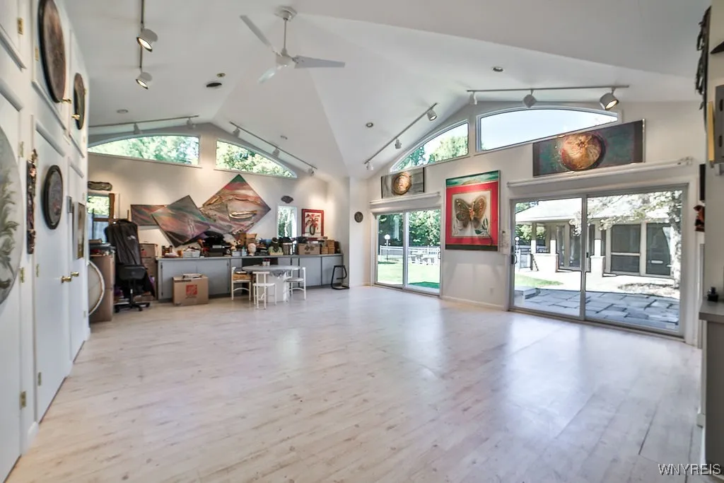 Art Studio