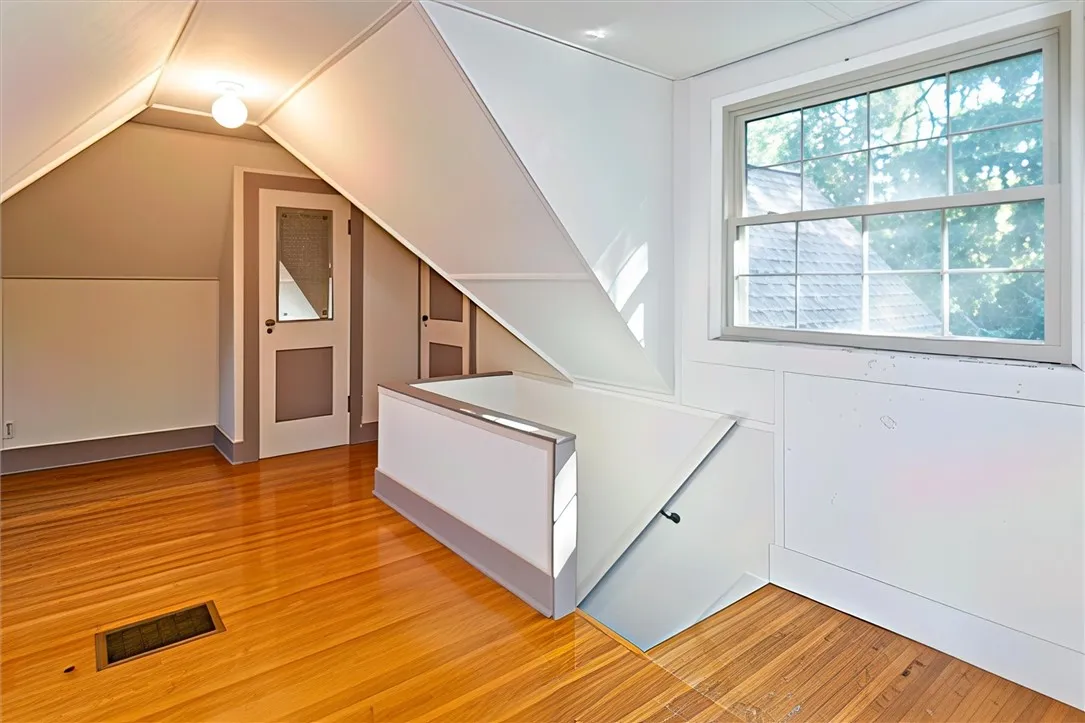 257 Avalon Drive, Brighton, New York 14618, Brighton, New York 14618, 3 Bedrooms Bedrooms, 7 Rooms Rooms,1 BathroomBathrooms,Residential,For Sale,257 Avalon Drive, Brighton, New York 14618,0,R1642319