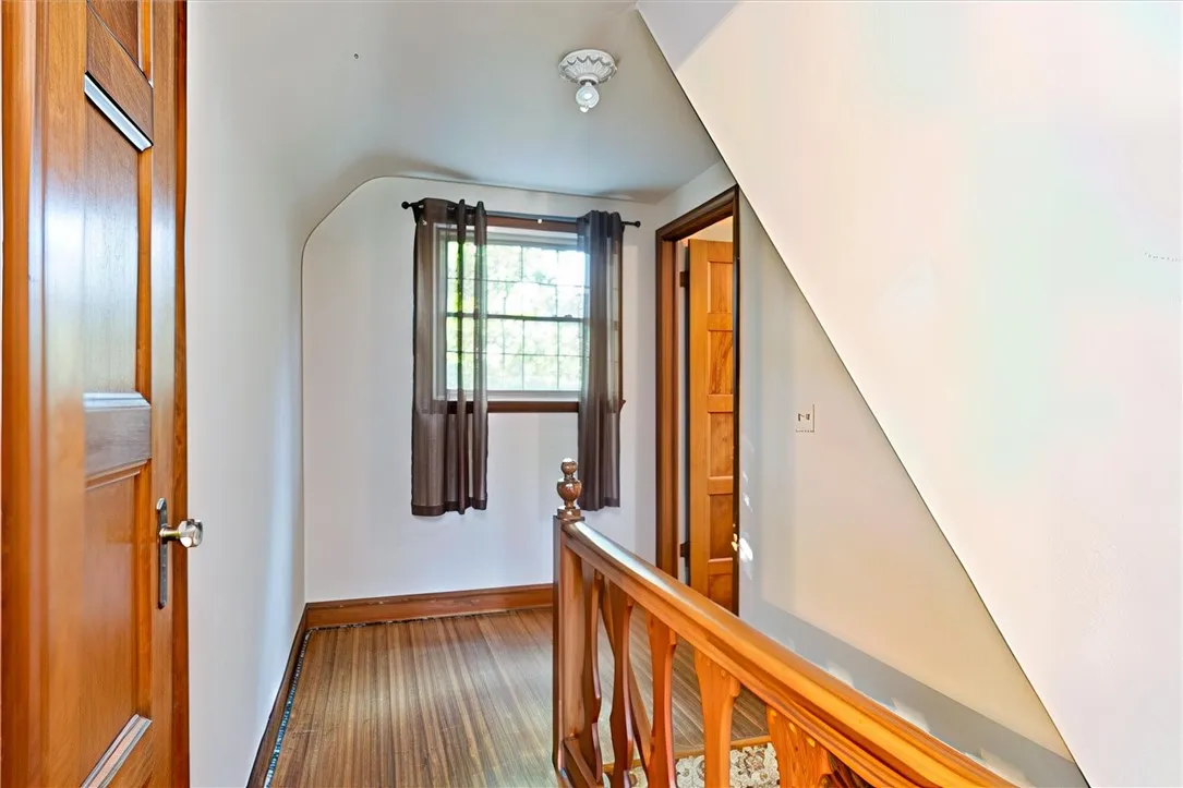 257 Avalon Drive, Brighton, New York 14618, Brighton, New York 14618, 3 Bedrooms Bedrooms, 7 Rooms Rooms,1 BathroomBathrooms,Residential,For Sale,257 Avalon Drive, Brighton, New York 14618,0,R1642319