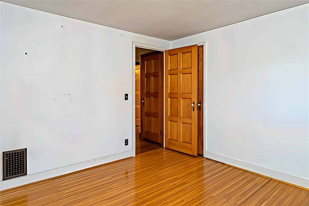 257 Avalon Drive, Brighton, New York 14618, Brighton, New York 14618, 3 Bedrooms Bedrooms, 7 Rooms Rooms,1 BathroomBathrooms,Residential,For Sale,257 Avalon Drive, Brighton, New York 14618,0,R1642319