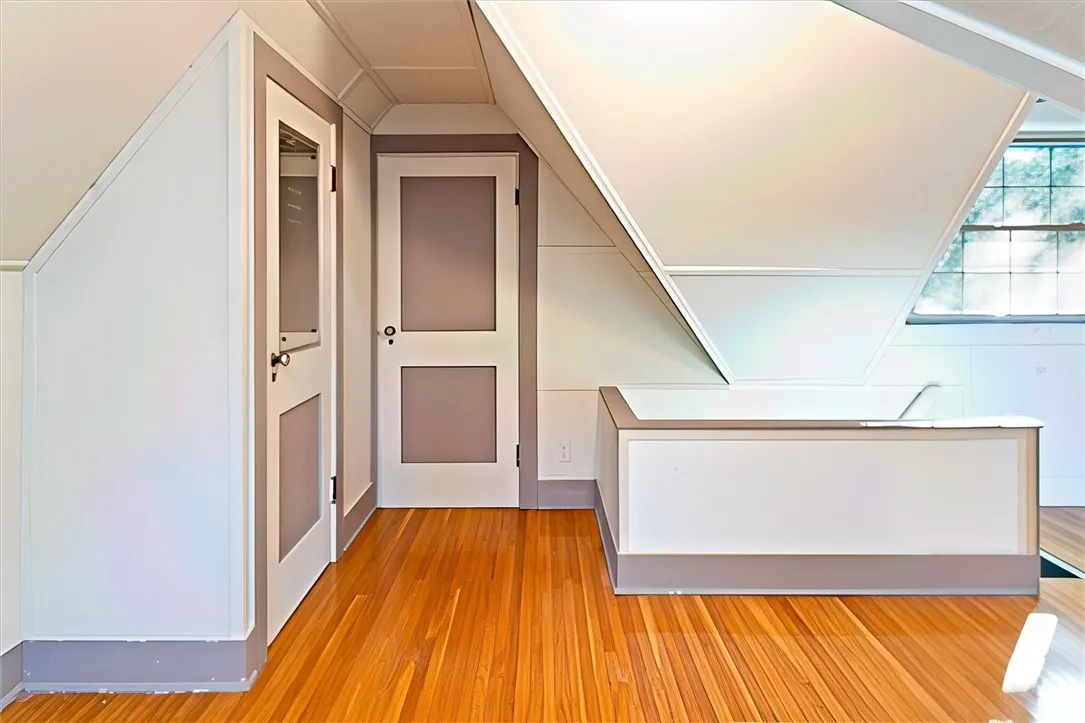 257 Avalon Drive, Brighton, New York 14618, Brighton, New York 14618, 3 Bedrooms Bedrooms, 7 Rooms Rooms,1 BathroomBathrooms,Residential,For Sale,257 Avalon Drive, Brighton, New York 14618,0,R1642319