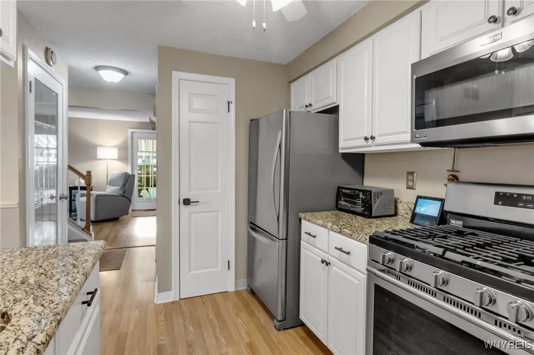 110 Stepping Stone Lane, Orchard Park, New York 14, Orchard Park, New York 14127, 2 Bedrooms Bedrooms, 8 Rooms Rooms,1 BathroomBathrooms,Residential,For Sale,110 Stepping Stone Lane, Orchard Park, New York 14,0,B1642268