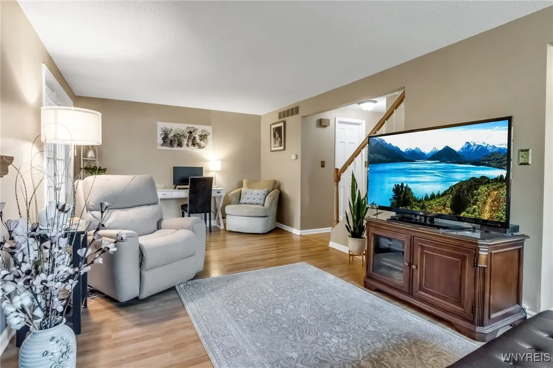 110 Stepping Stone Lane, Orchard Park, New York 14, Orchard Park, New York 14127, 2 Bedrooms Bedrooms, 8 Rooms Rooms,1 BathroomBathrooms,Residential,For Sale,110 Stepping Stone Lane, Orchard Park, New York 14,0,B1642268