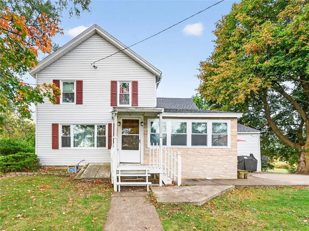 14977 Holley Road, Albion, New York 14411, Albion, New York 14411, 3 Bedrooms Bedrooms, 8 Rooms Rooms,2 BathroomsBathrooms,Residential,Closed,14977 Holley Road, Albion, New York 14411,0,R1642363