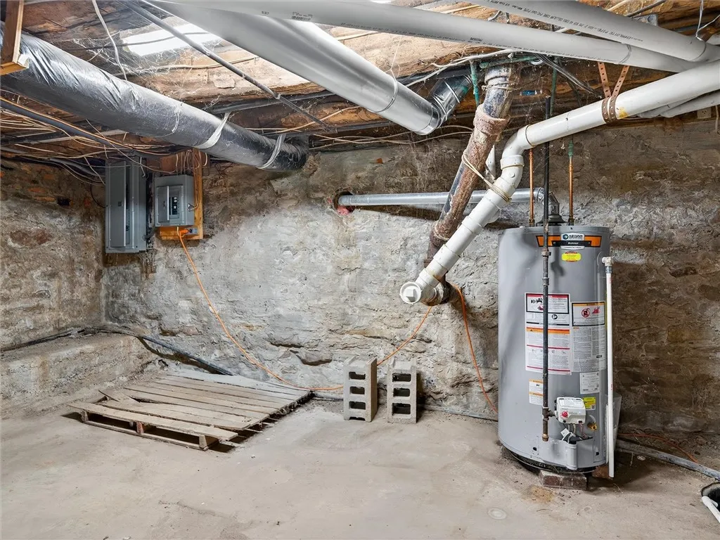 14977 Holley Road, Albion, New York 14411, Albion, New York 14411, 3 Bedrooms Bedrooms, 8 Rooms Rooms,2 BathroomsBathrooms,Residential,Closed,14977 Holley Road, Albion, New York 14411,0,R1642363