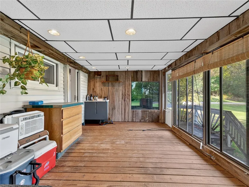 14977 Holley Road, Albion, New York 14411, Albion, New York 14411, 3 Bedrooms Bedrooms, 8 Rooms Rooms,2 BathroomsBathrooms,Residential,Closed,14977 Holley Road, Albion, New York 14411,0,R1642363
