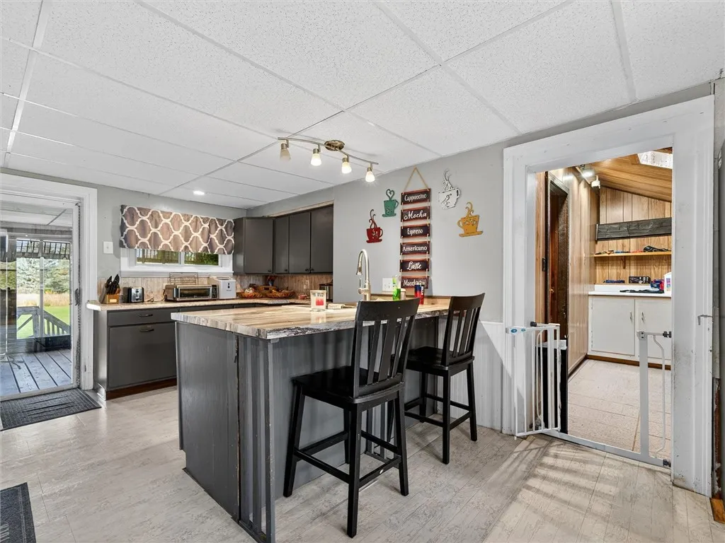14977 Holley Road, Albion, New York 14411, Albion, New York 14411, 3 Bedrooms Bedrooms, 8 Rooms Rooms,2 BathroomsBathrooms,Residential,Closed,14977 Holley Road, Albion, New York 14411,0,R1642363