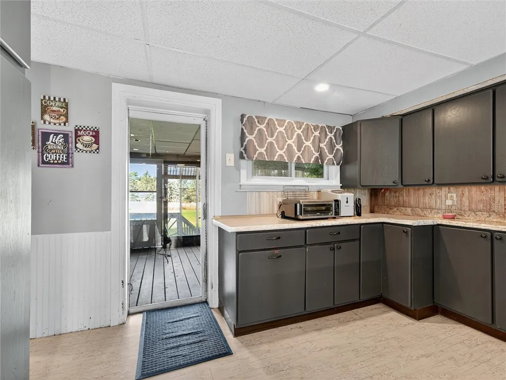 14977 Holley Road, Albion, New York 14411, Albion, New York 14411, 3 Bedrooms Bedrooms, 8 Rooms Rooms,2 BathroomsBathrooms,Residential,Closed,14977 Holley Road, Albion, New York 14411,0,R1642363