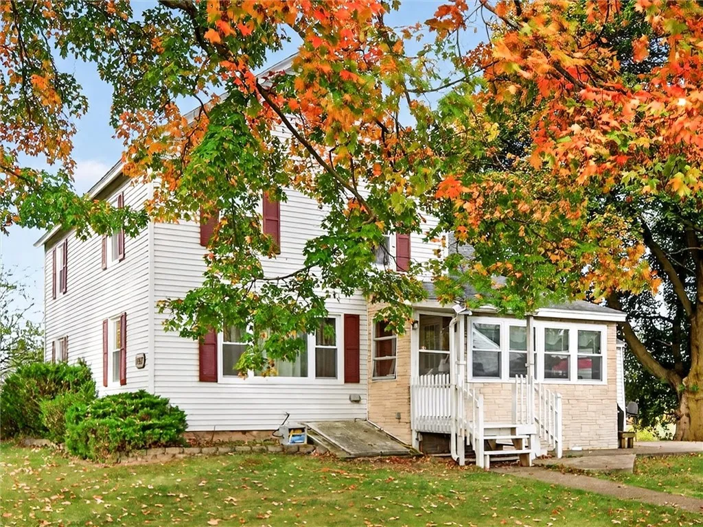 14977 Holley Road, Albion, New York 14411, Albion, New York 14411, 3 Bedrooms Bedrooms, 8 Rooms Rooms,2 BathroomsBathrooms,Residential,Closed,14977 Holley Road, Albion, New York 14411,0,R1642363