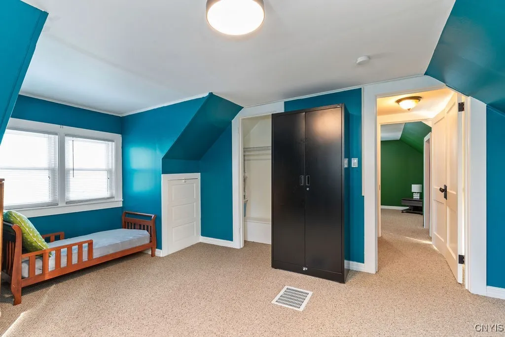 4911 Onondaga Road, Onondaga, New York 13215, Onondaga, New York 13215, 3 Bedrooms Bedrooms, 8 Rooms Rooms,1 BathroomBathrooms,Residential,For Sale,4911 Onondaga Road, Onondaga, New York 13215,0,S1642357