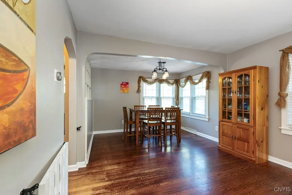 4911 Onondaga Road, Onondaga, New York 13215, Onondaga, New York 13215, 3 Bedrooms Bedrooms, 8 Rooms Rooms,1 BathroomBathrooms,Residential,For Sale,4911 Onondaga Road, Onondaga, New York 13215,0,S1642357