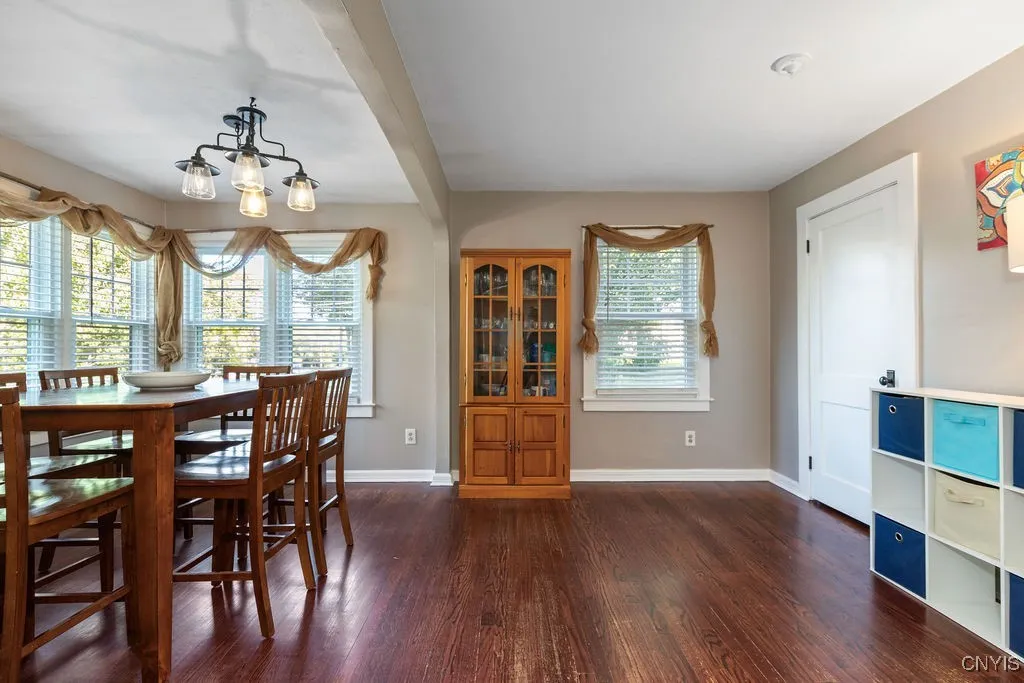 4911 Onondaga Road, Onondaga, New York 13215, Onondaga, New York 13215, 3 Bedrooms Bedrooms, 8 Rooms Rooms,1 BathroomBathrooms,Residential,For Sale,4911 Onondaga Road, Onondaga, New York 13215,0,S1642357