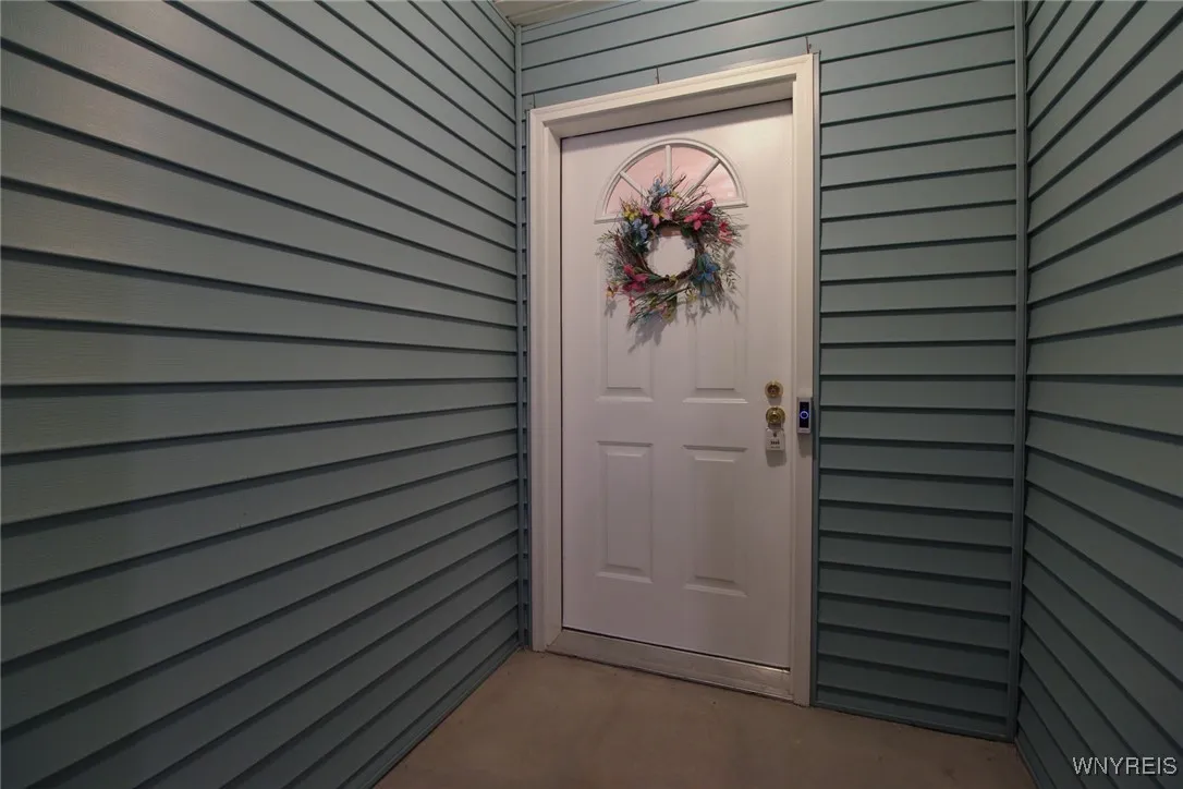 20 Freedom Pond Lane, Chili, New York 14514, Chili, New York 14514, 2 Bedrooms Bedrooms, 5 Rooms Rooms,2 BathroomsBathrooms,Residential,Closed,20 Freedom Pond Lane, Chili, New York 14514,0,B1641579