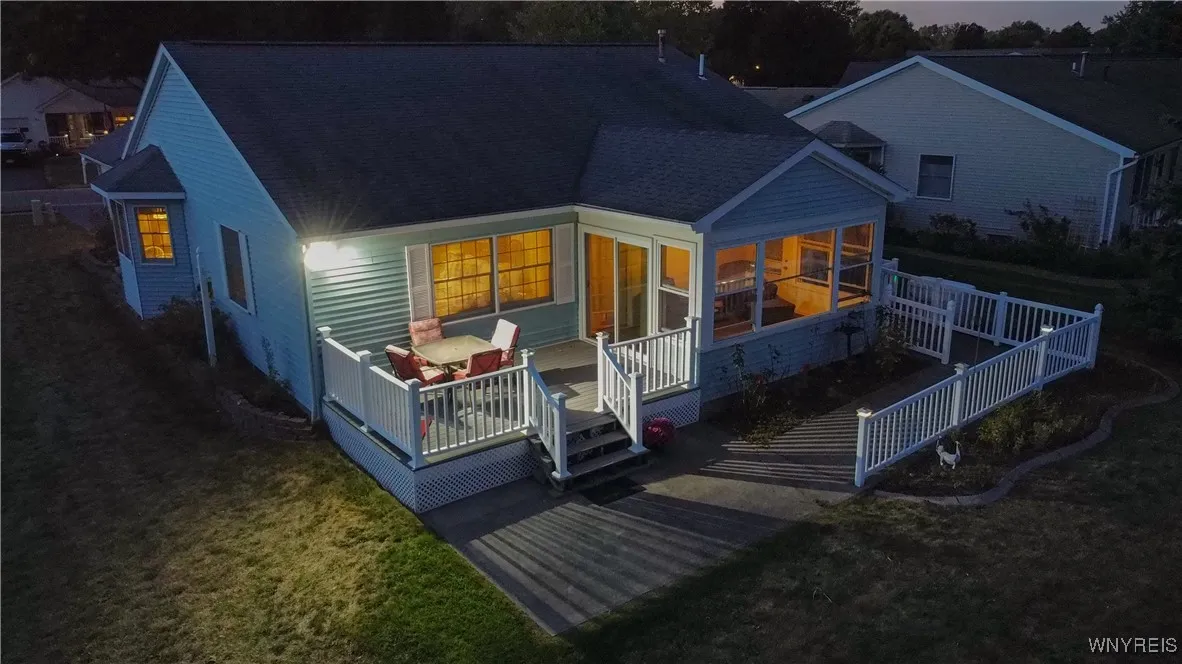 20 Freedom Pond Lane, Chili, New York 14514, Chili, New York 14514, 2 Bedrooms Bedrooms, 5 Rooms Rooms,2 BathroomsBathrooms,Residential,Closed,20 Freedom Pond Lane, Chili, New York 14514,0,B1641579