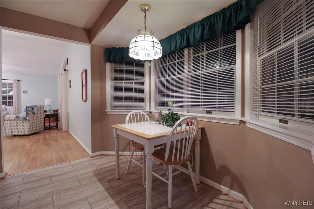 20 Freedom Pond Lane, Chili, New York 14514, Chili, New York 14514, 2 Bedrooms Bedrooms, 5 Rooms Rooms,2 BathroomsBathrooms,Residential,Closed,20 Freedom Pond Lane, Chili, New York 14514,0,B1641579