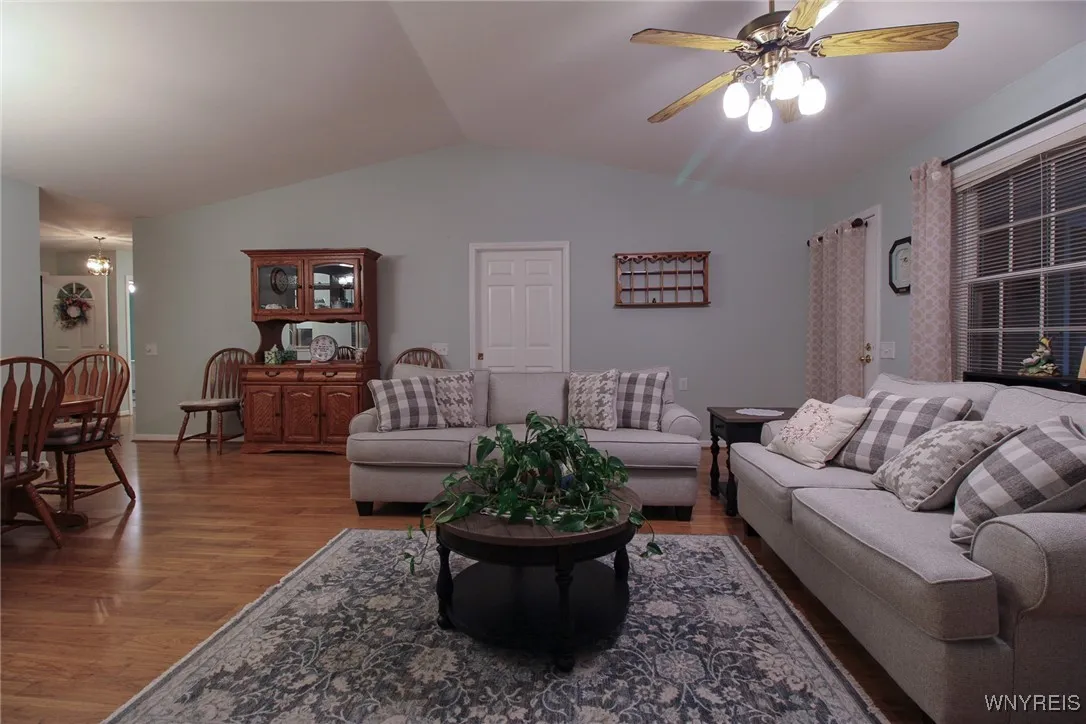 20 Freedom Pond Lane, Chili, New York 14514, Chili, New York 14514, 2 Bedrooms Bedrooms, 5 Rooms Rooms,2 BathroomsBathrooms,Residential,Closed,20 Freedom Pond Lane, Chili, New York 14514,0,B1641579