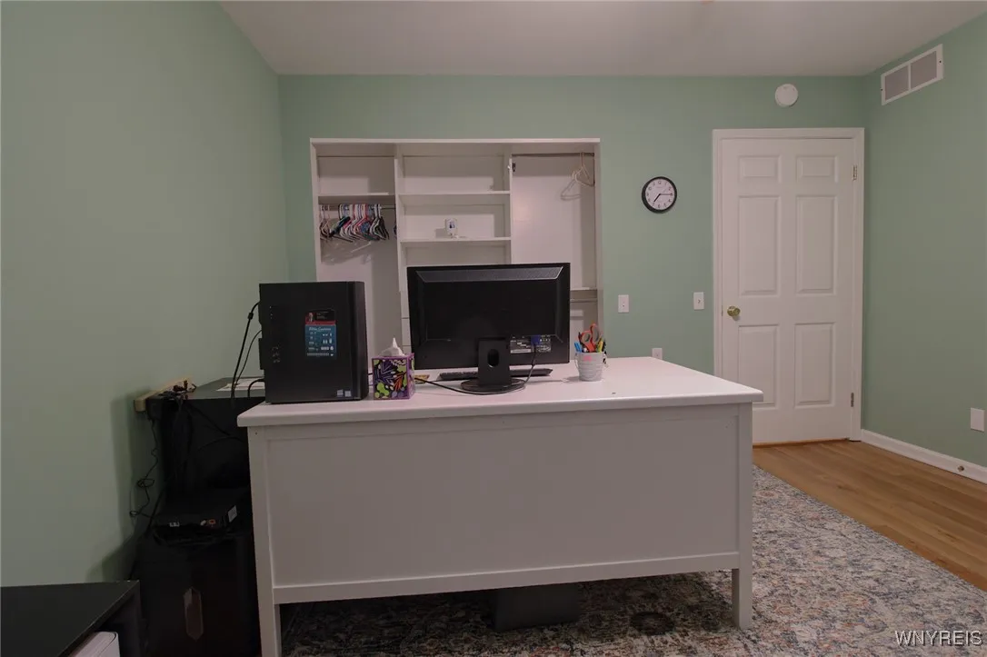 20 Freedom Pond Lane, Chili, New York 14514, Chili, New York 14514, 2 Bedrooms Bedrooms, 5 Rooms Rooms,2 BathroomsBathrooms,Residential,Closed,20 Freedom Pond Lane, Chili, New York 14514,0,B1641579