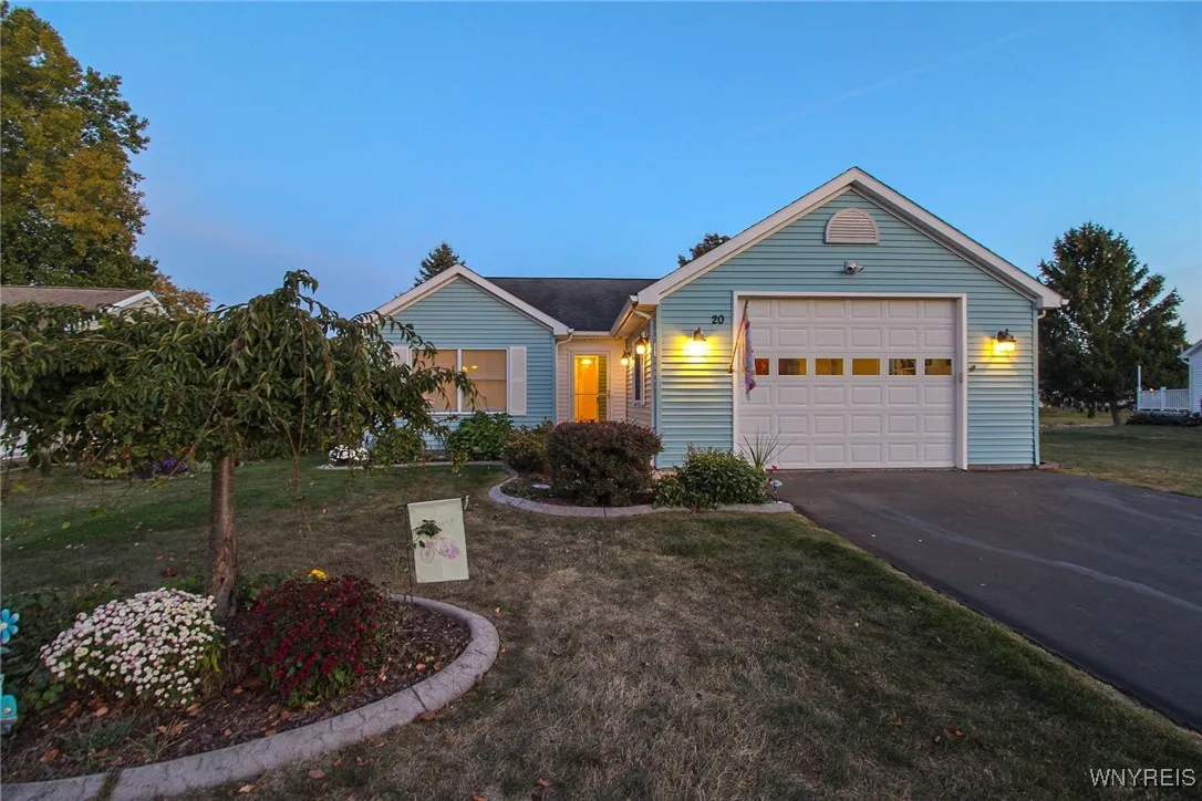 20 Freedom Pond Lane, Chili, New York 14514, Chili, New York 14514, 2 Bedrooms Bedrooms, 5 Rooms Rooms,2 BathroomsBathrooms,Residential,Closed,20 Freedom Pond Lane, Chili, New York 14514,0,B1641579